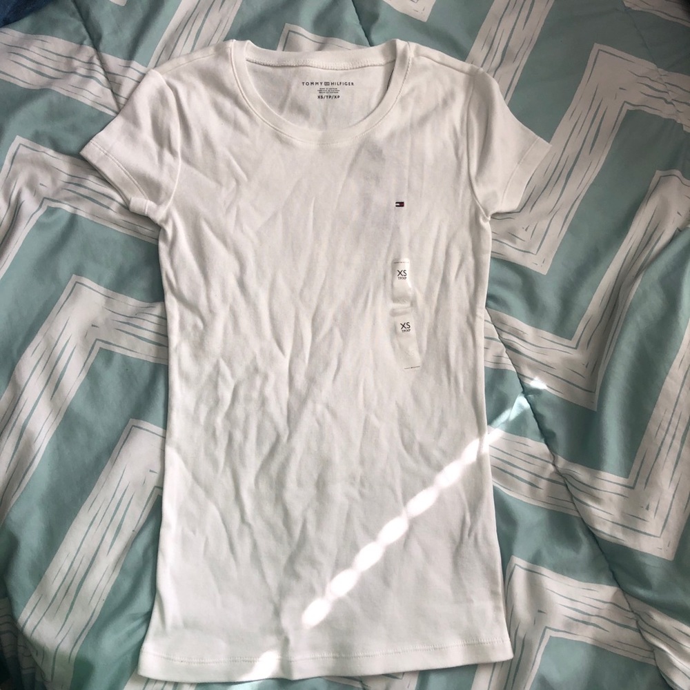 White tee